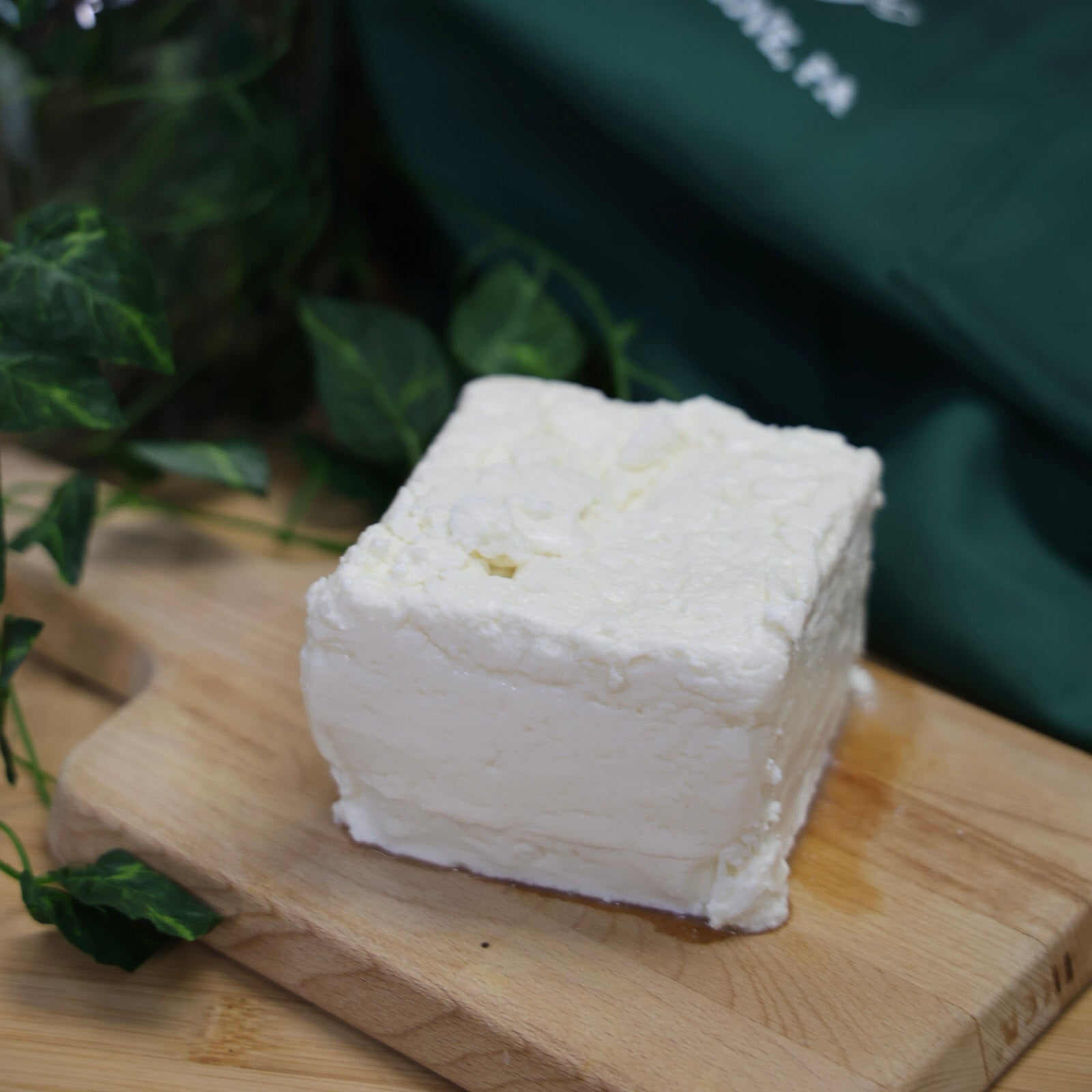 Fresh Ricotta (whey-based) – Caputo Brothers Creamery