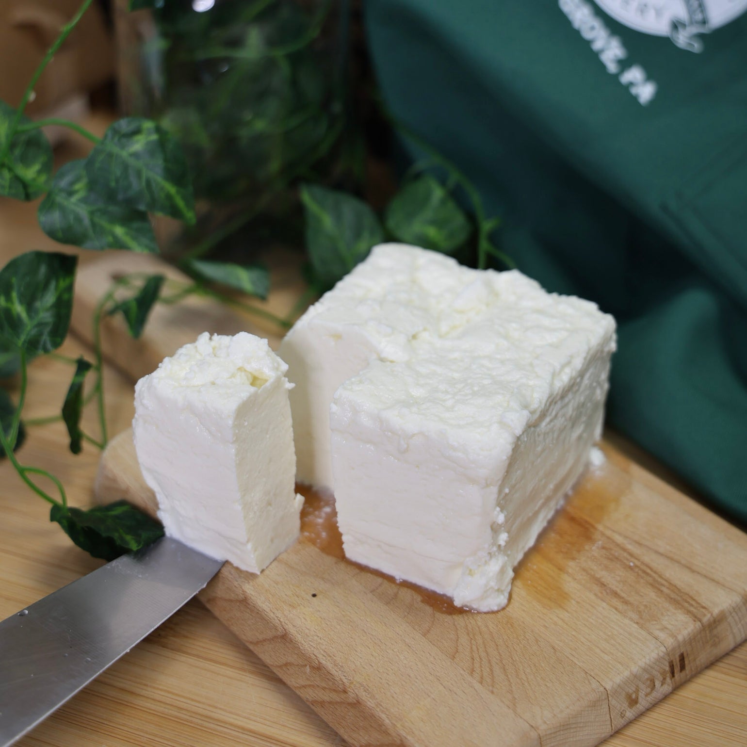 Fresh Ricotta (whey-based) – Caputo Brothers Creamery